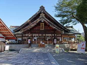 瀧宮神社-本殿1.jpg